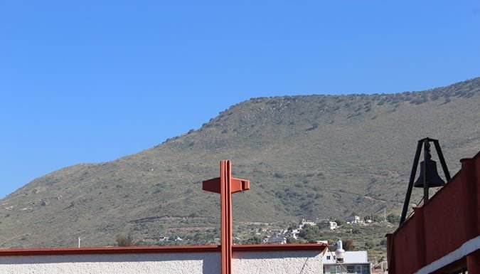 La nueva evangelización: Evangelizar enseñando, enseñar evangelizando Escuela