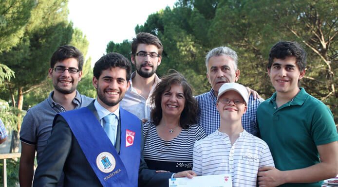 El P. Morales y las familias Familia Sanz