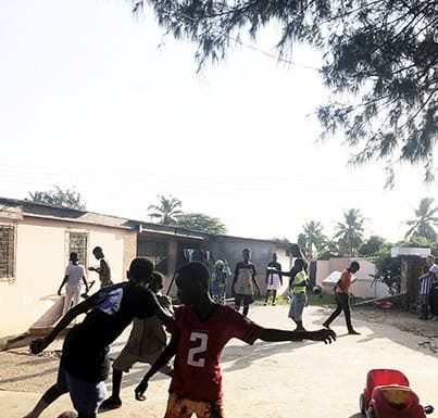 Ghana en el corazón: agua fría, corazón cálido Memorias de Ghana