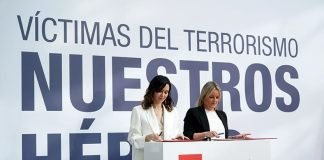 Nuestros héroes Isabel Díaz Ayuso y Mari Mar Blanco