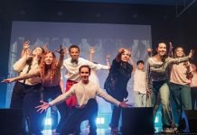 Más allá el musical Más allá el musical