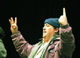 Cuando el musical se hace misión Escena del musical Contigo, producción de Javier Segura que une música, danza y teatro como herramienta de evangelización y formación para jóvenes