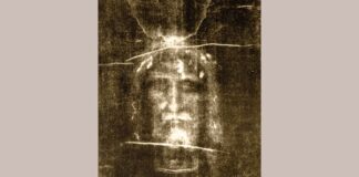Testigo de la pasión, muerte y resurrección Rostro de Cristo en la Sábana Santa de Turín, reliquia que muestra con detalle los tormentos de la pasión según los evangelios