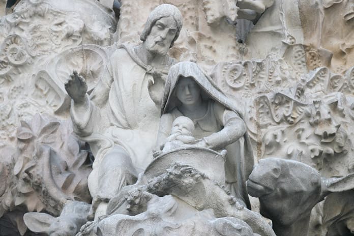Fachada del Nacimiento del templo de la Sagrada Familia Foto de la fachada del Nacimiento del templo de la Sagrada Familia de Barcelona.